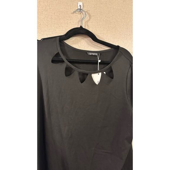 Size 12 Large • BloomChic • Cut Out Sexy Stretchy Comfy T- Shirt - Picture 6 of 6